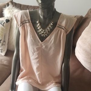 Harlowe Graham Peach Hero Color Blouse V-necK